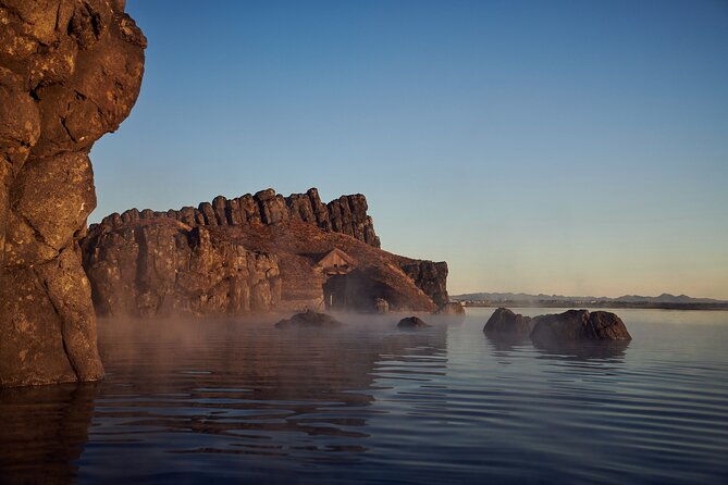 exclusive-golden-circle-sky-lagoon-private-day-tour