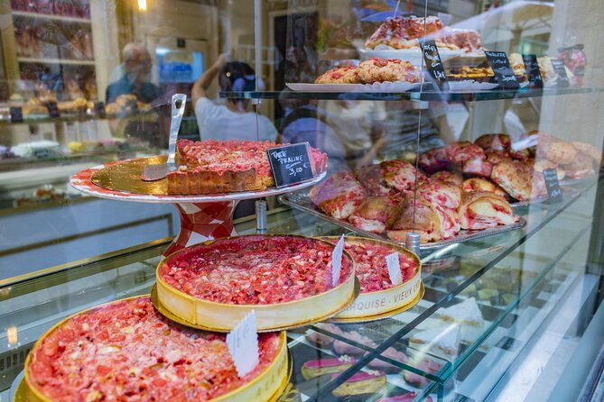 explore-downtown-lyons-food-scene-with-local-expert