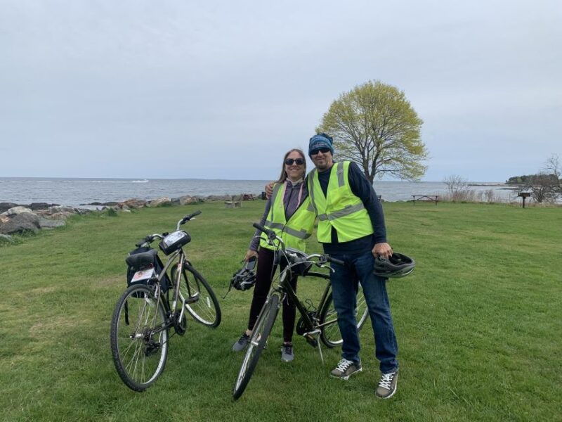 explore-the-islands-harbor-guided-bike-tour-2-2-5-hrs