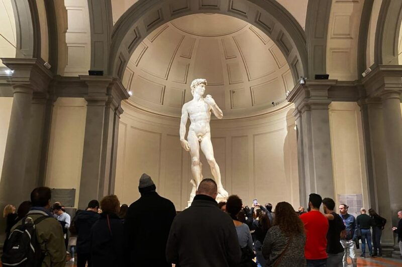 florence-exclusive-evening-tour-of-michelangelos-david