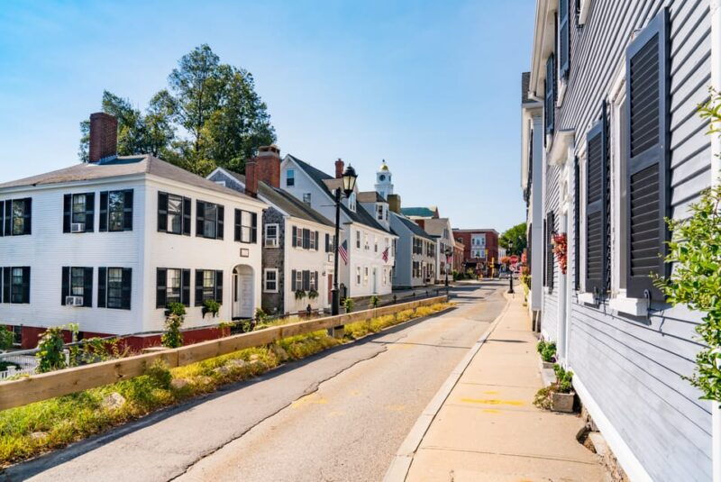 from-boston-quincy-plymouth-and-mayflower-ii-day-trip