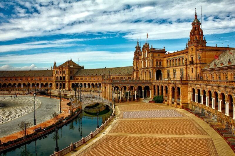 from-cadiz-private-seville-day-trip-cathedral-alcazar