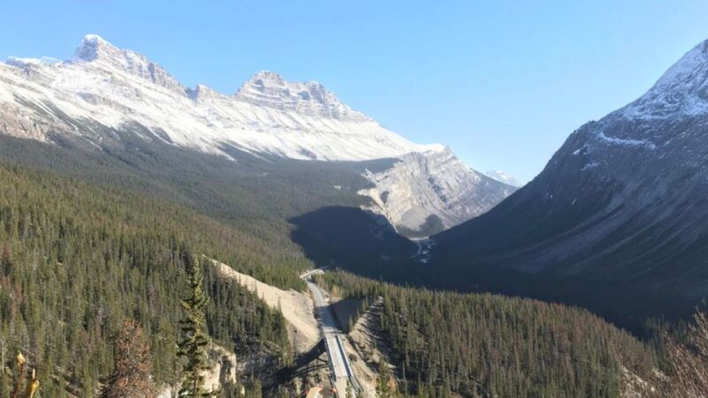 from-canmore-banff-icefields-parkway-experience