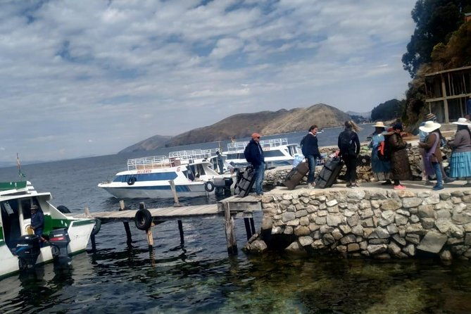 from-la-paz-titicaca-lake-sun-island-by-bus-round-trip