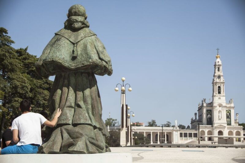from-lisbon-fatima-nazare-and-obidos-full-day-private-tour