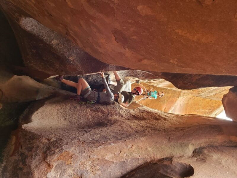 from-moab-half-day-canyoneering-adventure-in-entrajo-canyon