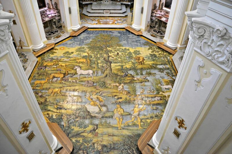 from-naples-complete-capri-guided-boat-and-bus-tour
