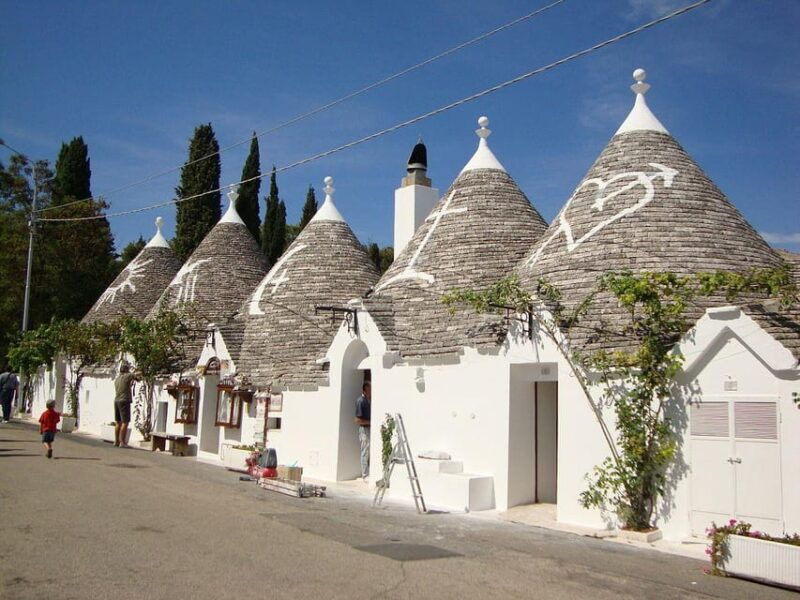 from-polignano-a-mare-alberobello-guided-tour