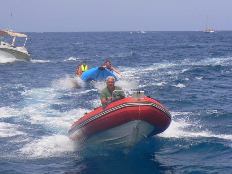 from-puerto-rico-boat-trip-along-the-coast-w-food-drinks