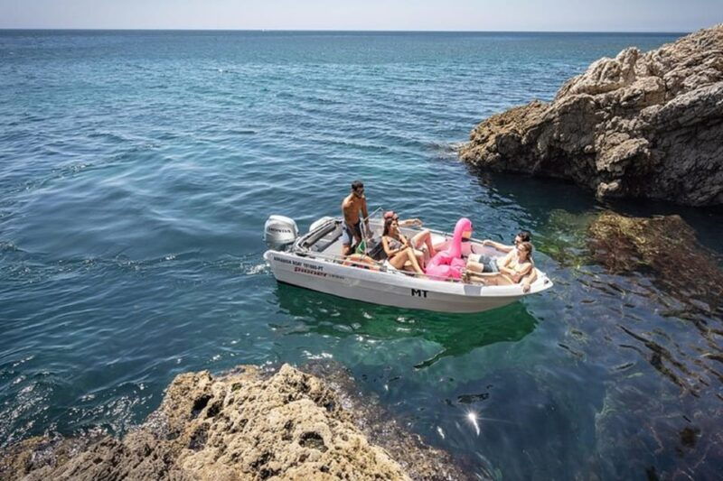 from-sesimbra-arrabida-natural-park-private-boat-trip