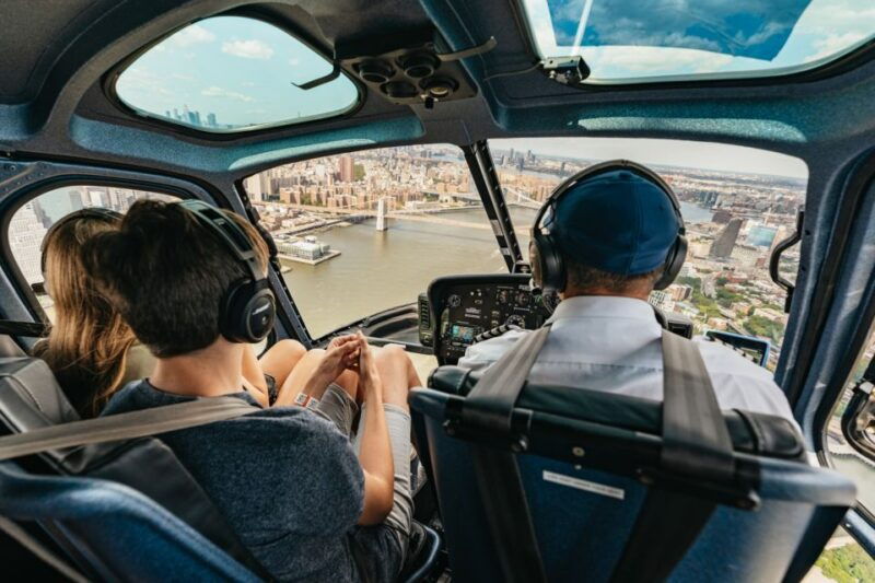 from-westchester-private-nyc-helicopter-tour-for-2-6-people