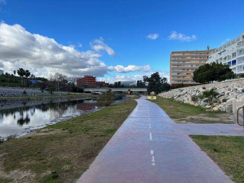 fuengirola-premium-city-guided-bike-tour