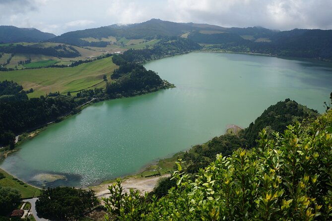 full-day-private-sao-miguel-tour-with-furnas-and-hot-springs
