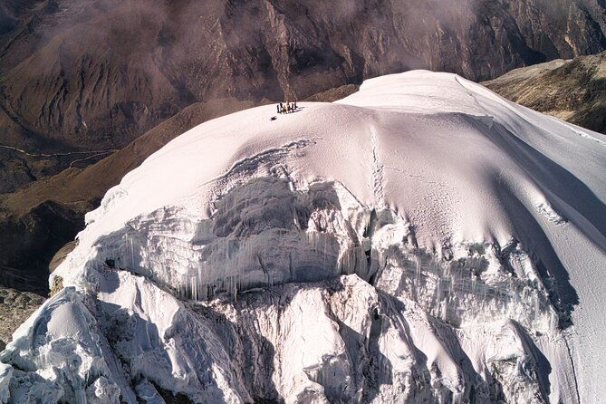 full-day-tour-in-nevado-mateo-summit-cordillera-blanca