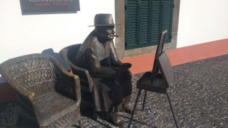 funchal-private-4-seater-vip-mercedes-8-seater-minibus