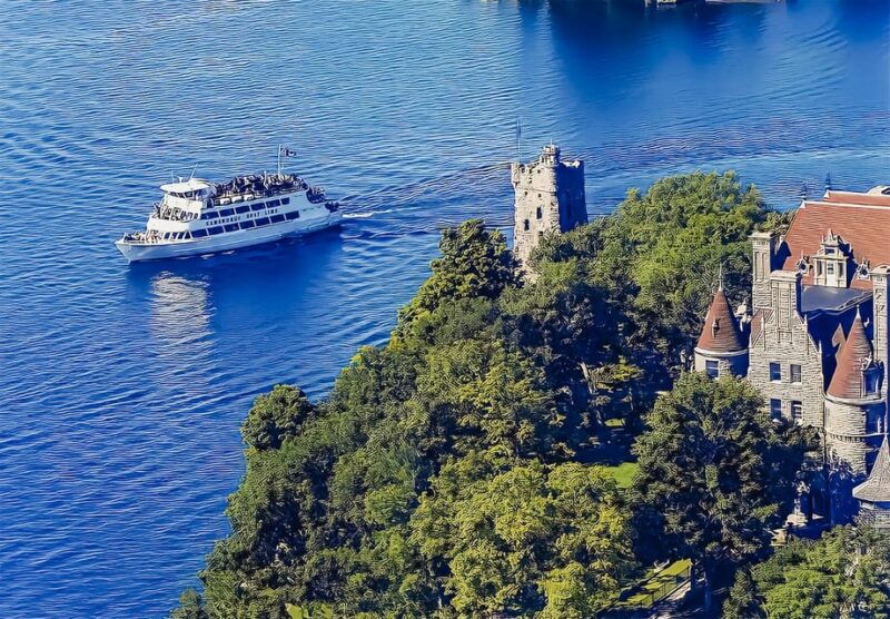 gananoque-1000-islands-cruise-with-boldt-castle-option