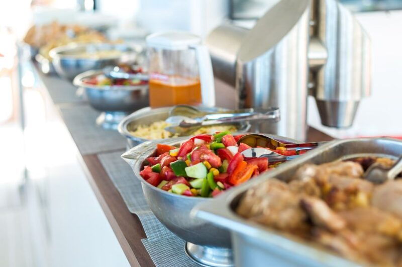 gran-canaria-fun-catamaran-cruise-with-food-and-drinks