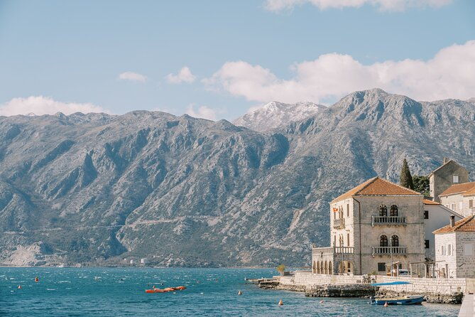 group-guided-tour-blue-cave-speedboat-tour-in-the-bay-of-kotor