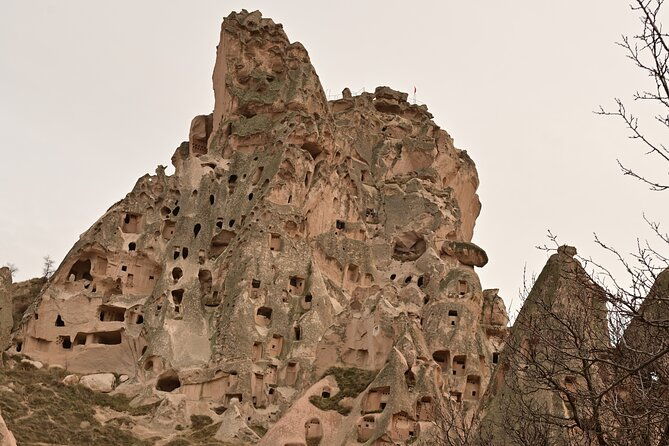 guided-cappadocia-tour-with-luxury-van
