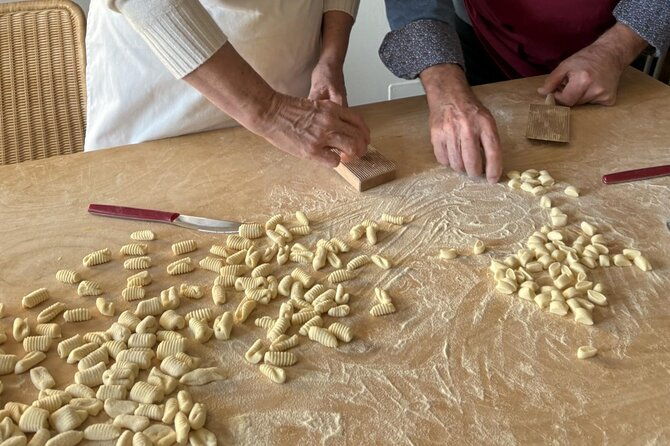 guided-market-tour-and-cooking-class-in-lake-como
