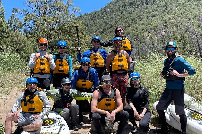 guided-paddle-board-tour-lake-dillons-uninhabited-islands