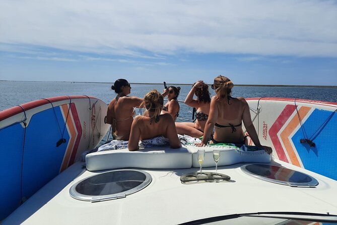 half-day-private-motor-yacht-tour-in-algarve