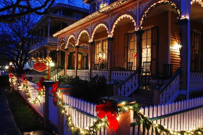 helen-ghosts-of-christmas-past-tour