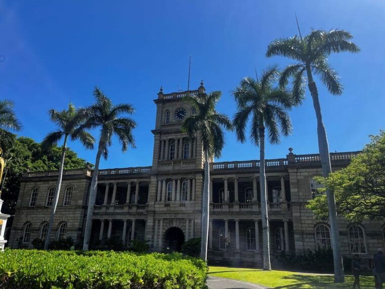 honolulu-island-of-the-gods-daytime-walking-tour