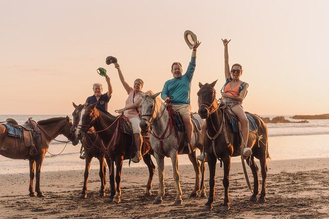 horseback-riding-tour-beach-and-ocean-view