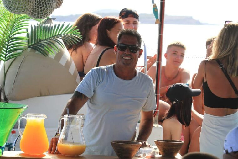 ibiza-private-boat-trip-open-bar-tapas-free-water-sports