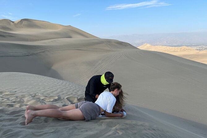 ica-private-sports-car-sandboard-in-huacachina