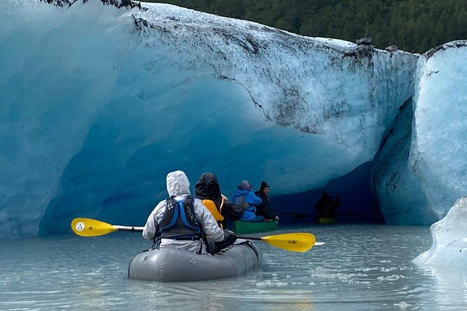 introduction-to-packrafting-knik-glacier-hike-and-float