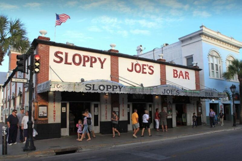 key-west-hemingways-life-and-local-food-walking-tour