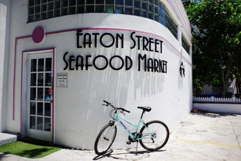 key-west-seafood-and-seaport-walking-tour-with-5-tastings