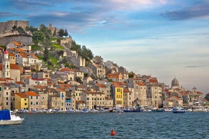 krka-waterfalls-sibenik-primosten-private-speedboat-tour