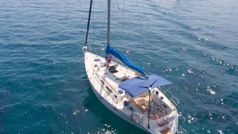 la-maddalena-archipelago-sailing-tour-among-the-islands