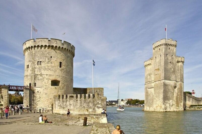 la-rochelle-private-custom-tour-with-a-local-guide