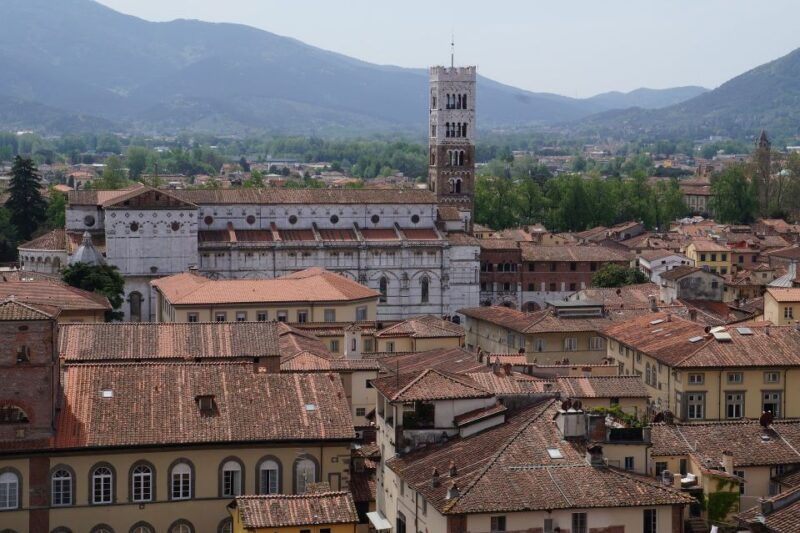 la-spezia-full-day-pisa-and-lucca-excursion
