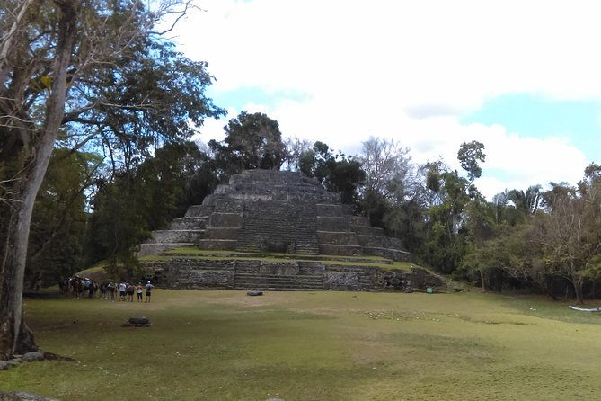 lamanai-day-trip-from-san-ignacio