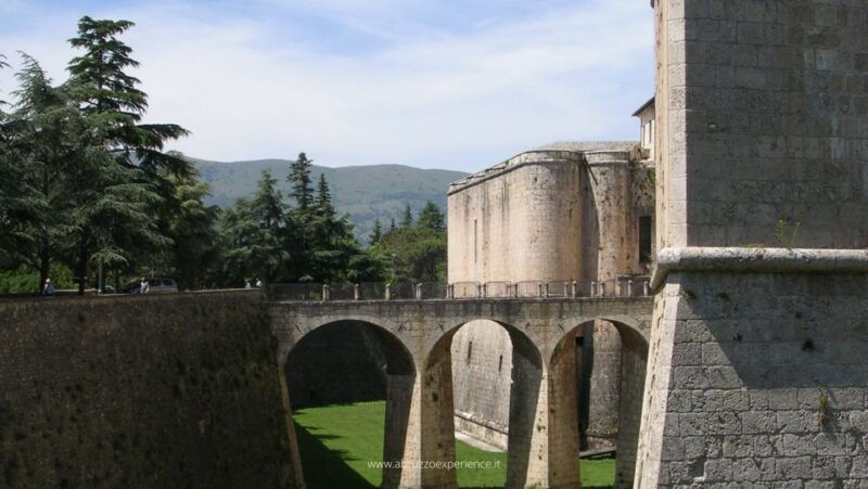 laquila-of-the-mysteries-3-hour-walking-tour-from-rome