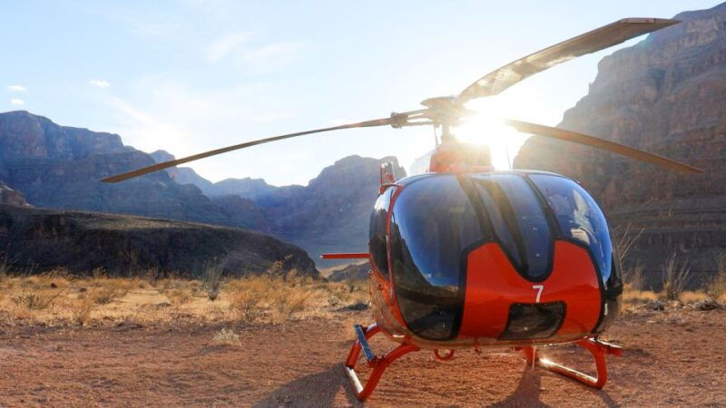 las-vegas-grand-canyon-helicopter-landing-tour