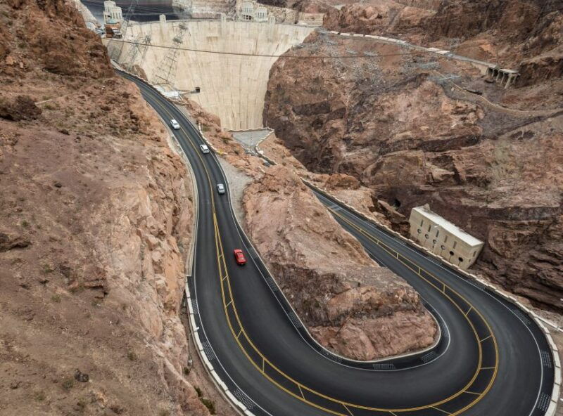 las-vegas-hoover-dam-tour-with-american-style-hot-breakfast