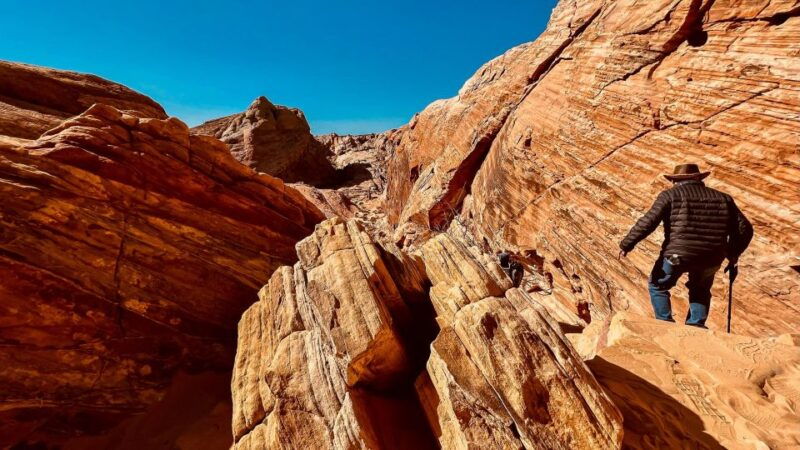 las-vegas-hoover-dam-valley-of-fire-boulder-city-day-tour