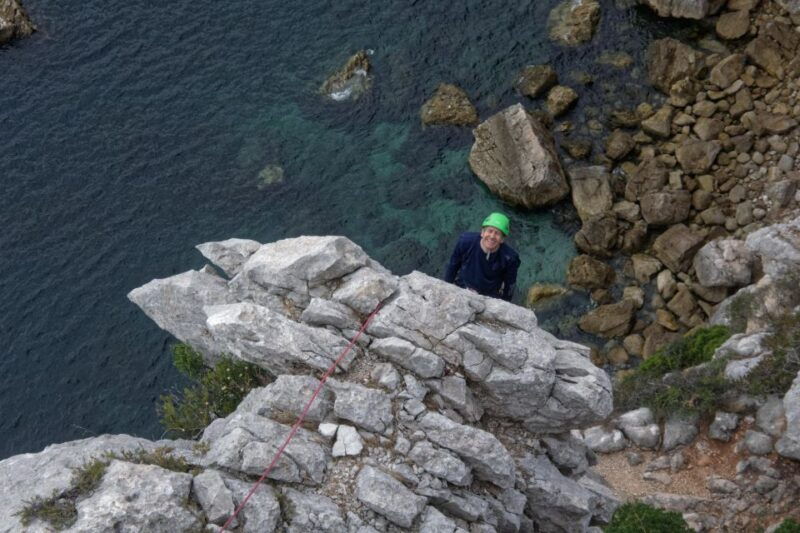 lisbon-or-sesimbra-guided-rock-climbing-tour-in-arrabida