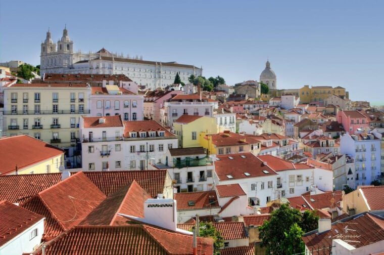 lisbon-tomar-almourol-castle-private-day-trip-with-local