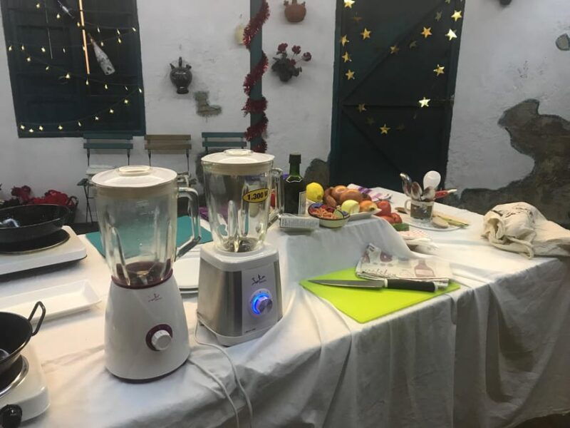 local-cooking-class-in-cordoba-hands-on-salmorejo