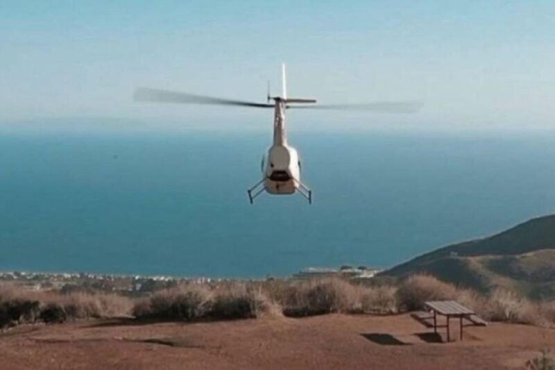 los-angeles-malibu-mountain-top-landing-helicopter-tour