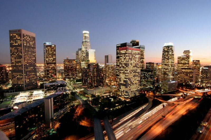 los-angeles-private-3-hour-tour-by-suv