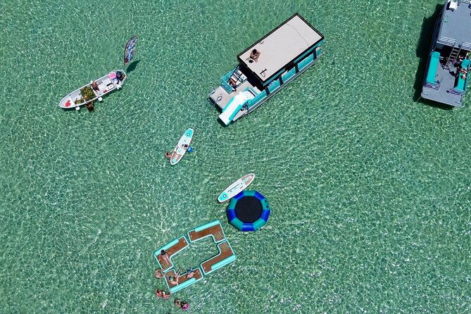 luxury-crab-island-pontoon-charter-with-restroom-up-to-18