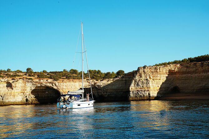 luxury-sail-yacht-cruise-in-algarve